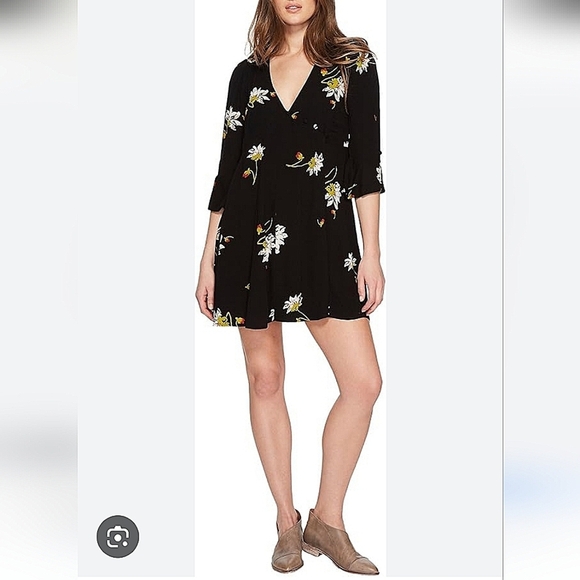 Free People- "Time On My Side" Floral Print Wrap Dress-Size Small - Picture 1 of 17